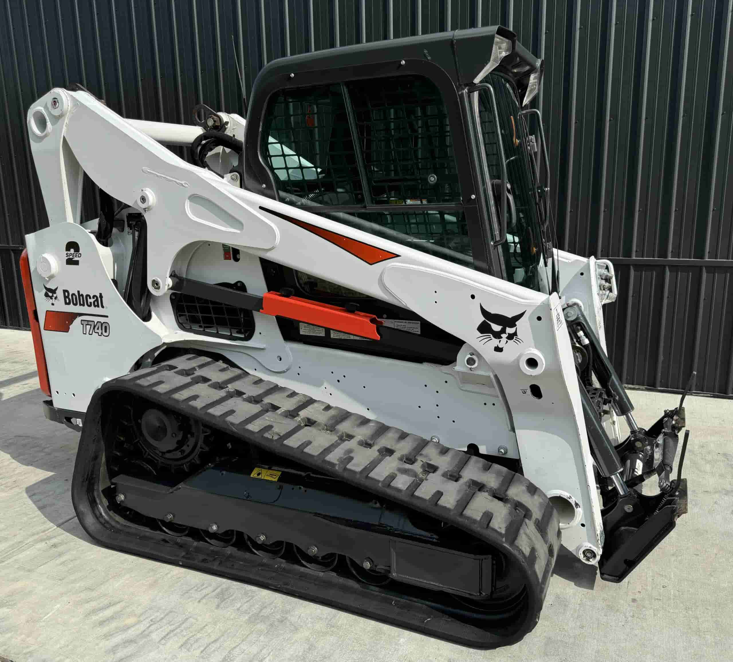 2019 BOBCAT T740 HIGH FLOW
